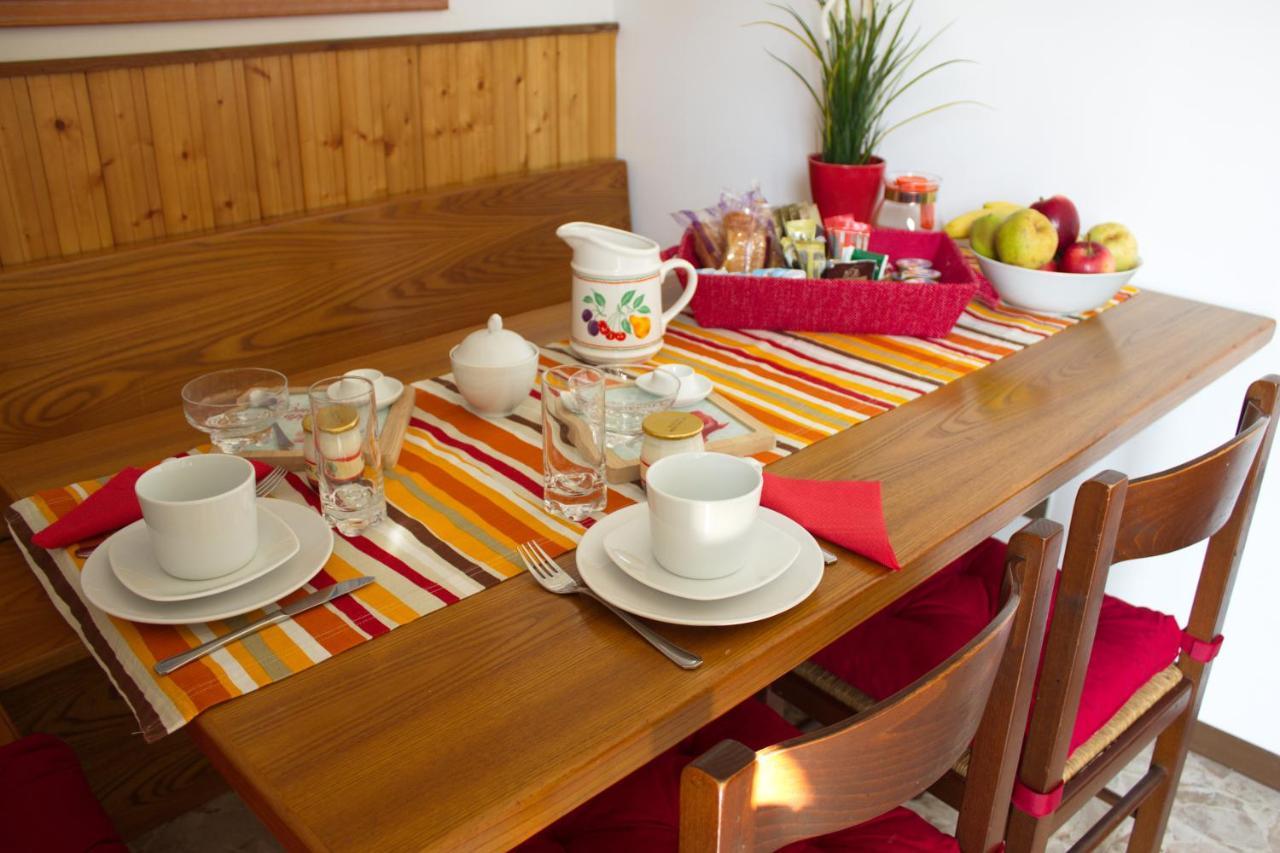 B&B מג'נטה מראה חיצוני תמונה