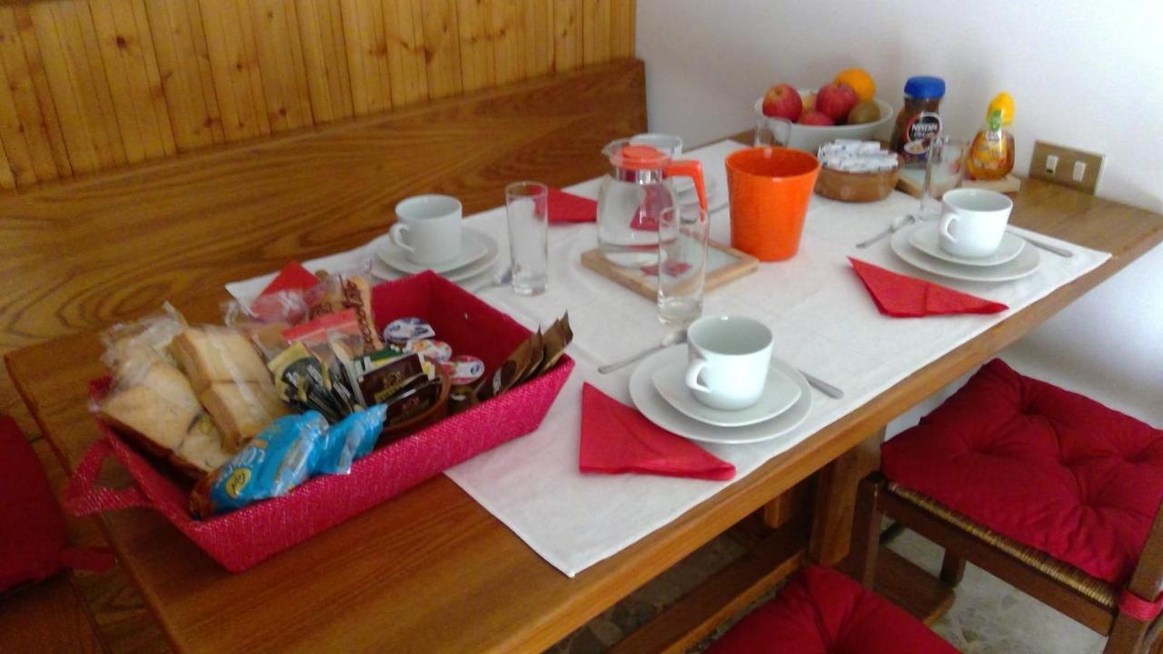 B&B מג'נטה מראה חיצוני תמונה
